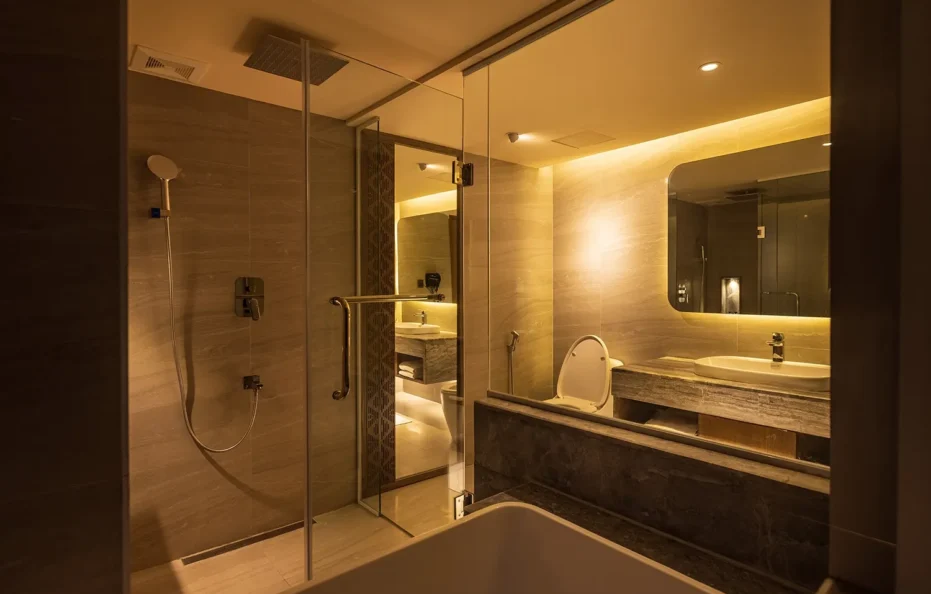 Junior Suite (Sea/Hill View)