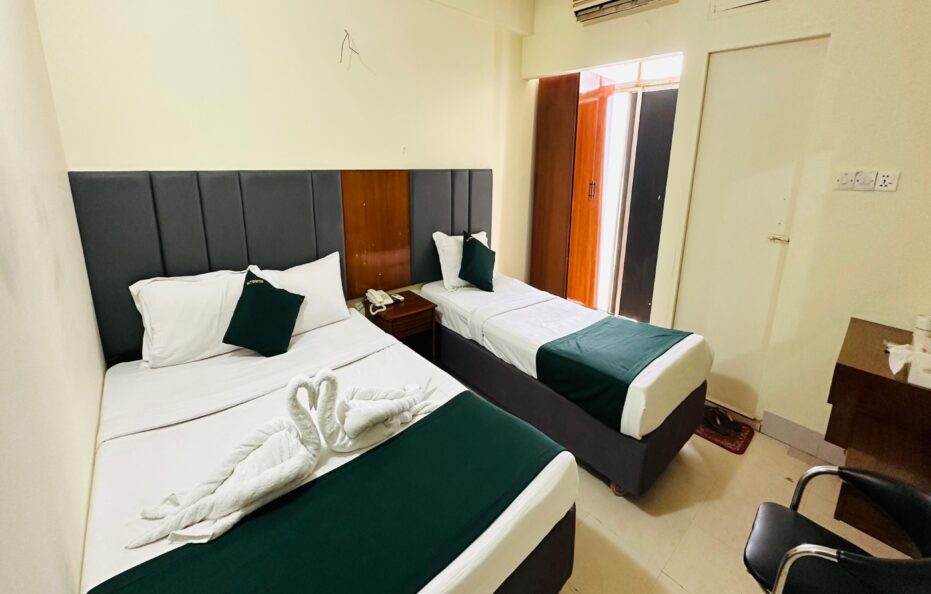 Deluxe Three Bed