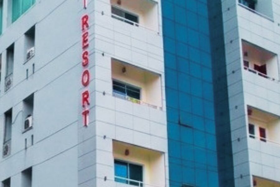 Uni Resort