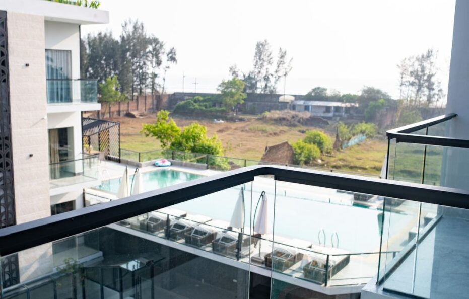 Super Deluxe King Partial sea view With Balcony
