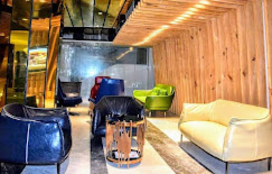 Grace Cox Smart Hotel