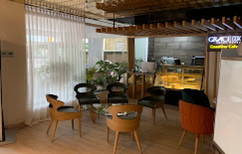 Grace Cox Smart Hotel
