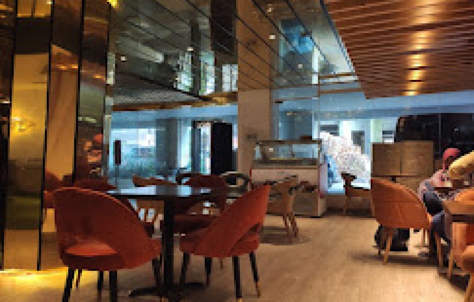 Grace Cox Smart Hotel