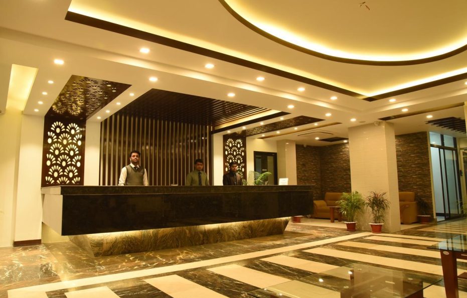 Hotel Elaf International