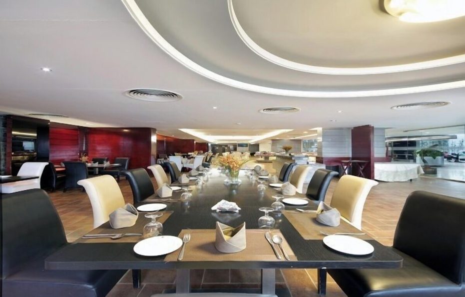 Hotel The Cox Today