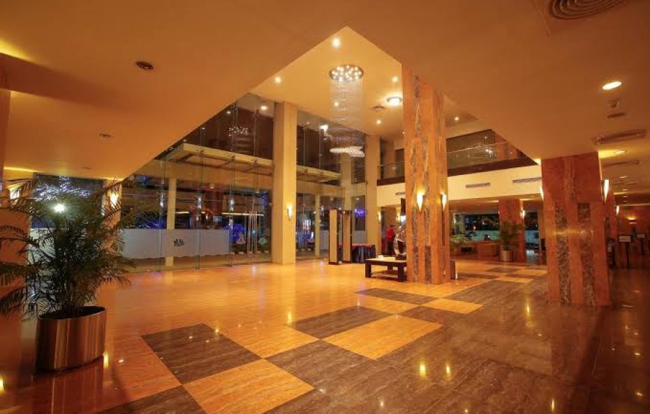 Long Beach Hotel