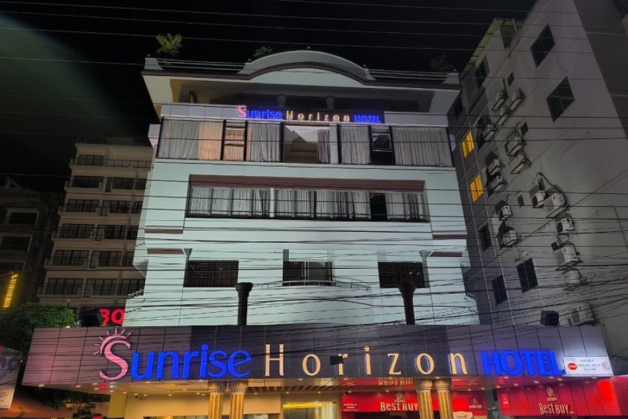 Sunrise Horizon Hotel