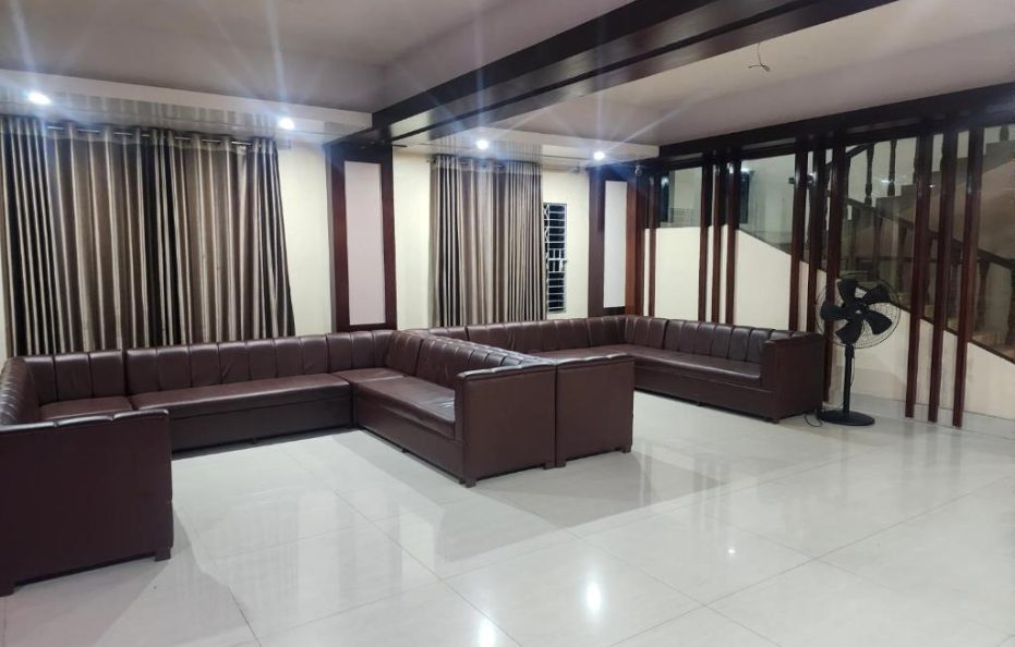 Urmee Guest House